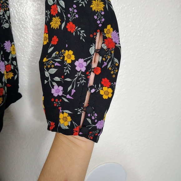 Astr Black Bernadette Style Floral Print Long Sleeve V-Neck Bodysuit Sz S Boho - Picture 8 of 15